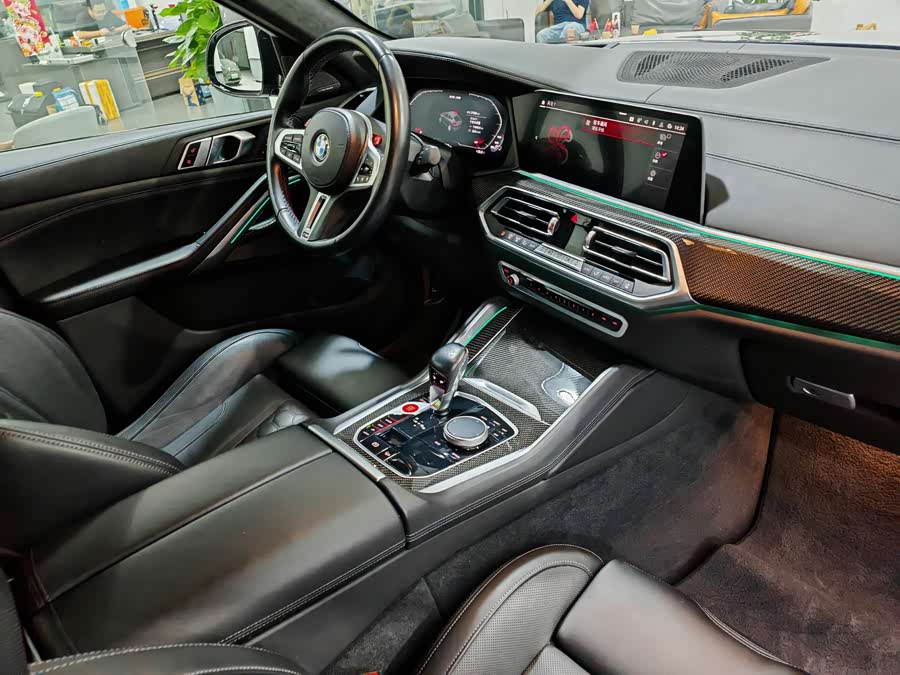 BMW X6 M 2021 car image #14