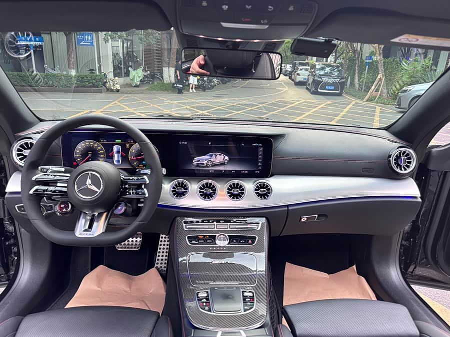 Mercedes-Benz E AMG 2019 immagine di auto #14