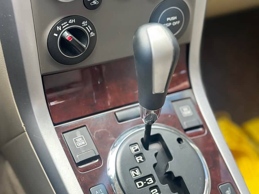 铃木 超级维特拉 2011 汽车图片 #14