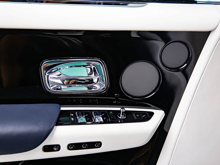 劳斯莱斯 幻影 2022 汽车图片 #14