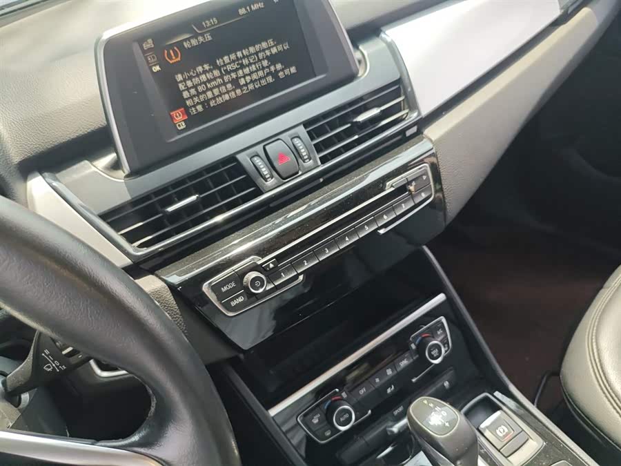 BMW 2 Series Tourer (Imported) 2015 #14 BMW 2 Series Tourer (Imported) 2015 car image #14