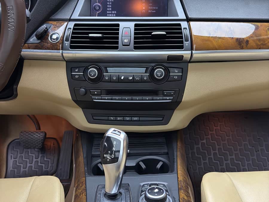 BMW X5 (Imported) 2012 car image #14