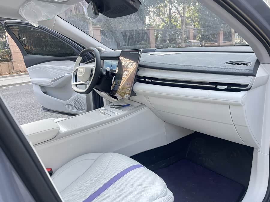 GEELY 2023 car image #14
