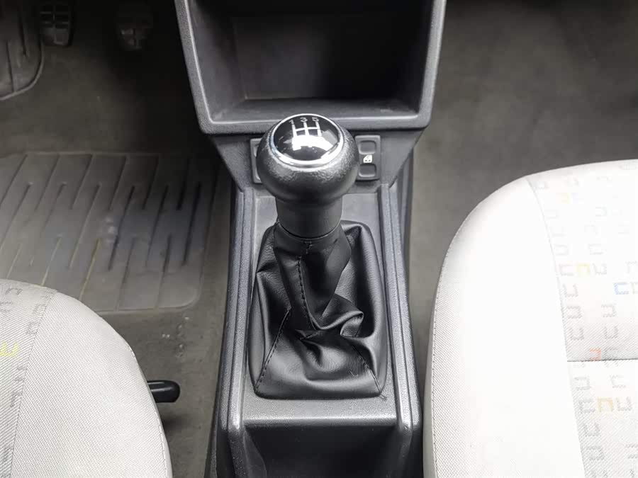 Volkswagen Santana Classic 2009 #14 Volkswagen Santana Classic 2009 صورة سيارة #14