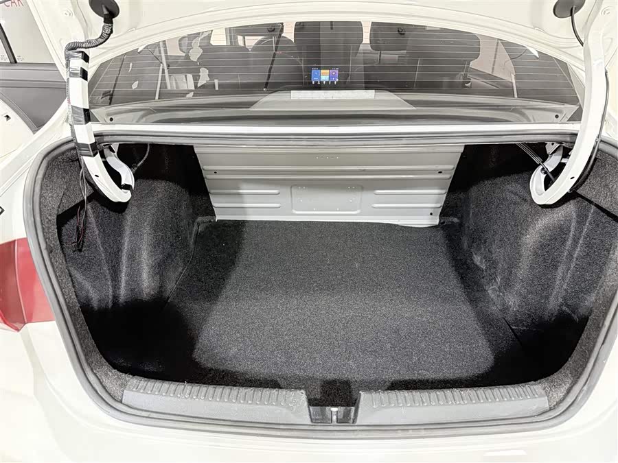 Volkswagen Santana 2022 immagine di auto #14