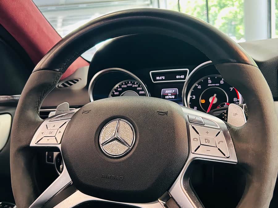 Mercedes-Benz M AMG 2015 image de voiture #14