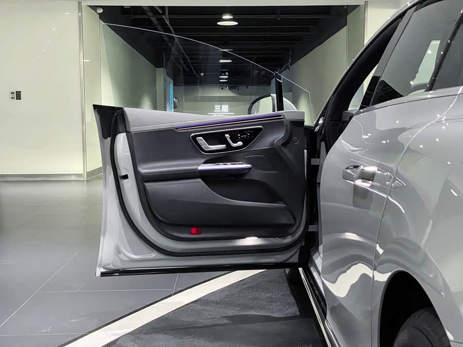 Mercedes-Benz EQE Class 2023 #14 Mercedes-Benz EQE Class 2023 car image #14