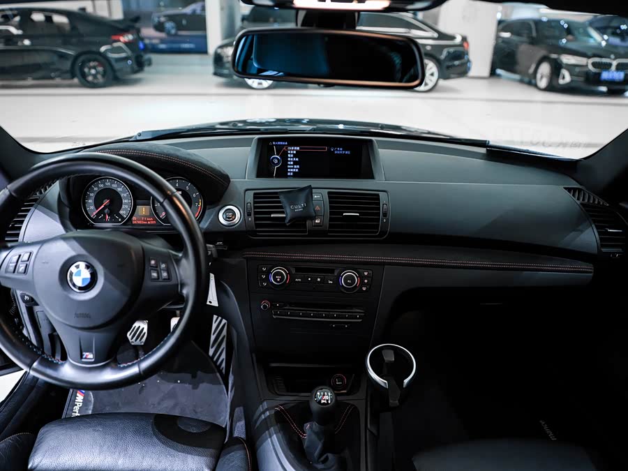 BMW 1 Series M 2012 #14 BMW 1 Series M 2012 car image #14