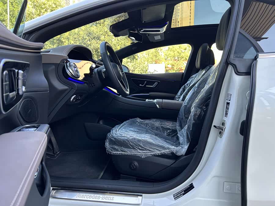 Mercedes-Benz EQS Class 2025 #14 Mercedes-Benz EQS Class 2025 car image #14