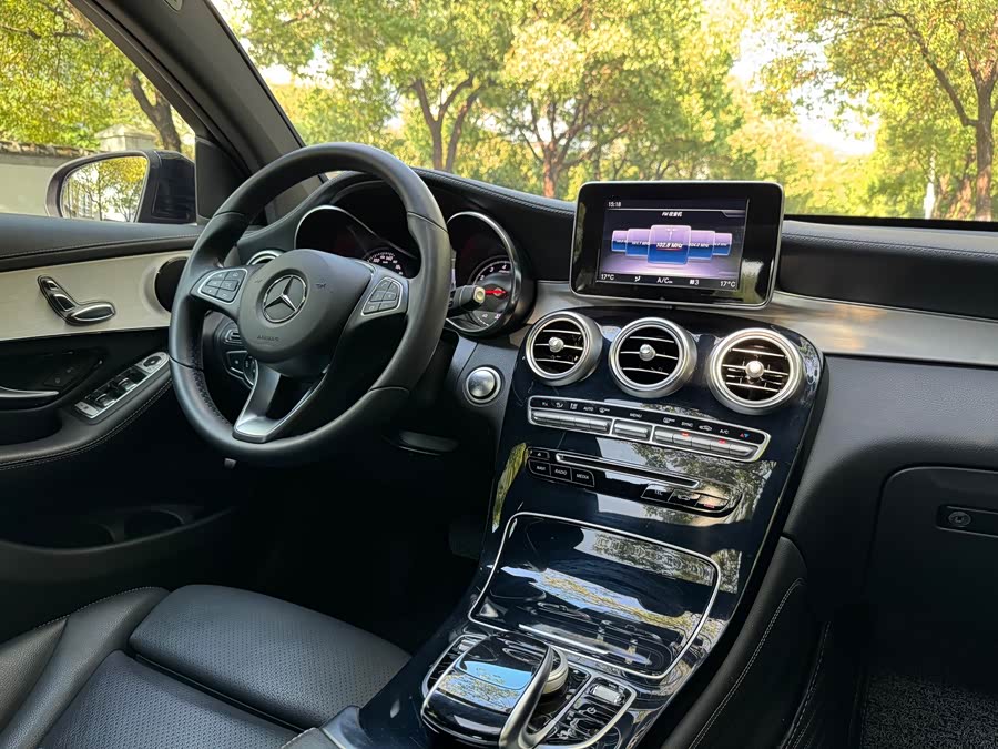 Mercedes-Benz GLC Coupe 2018 #14 Mercedes-Benz GLC Coupe 2018 car image #14