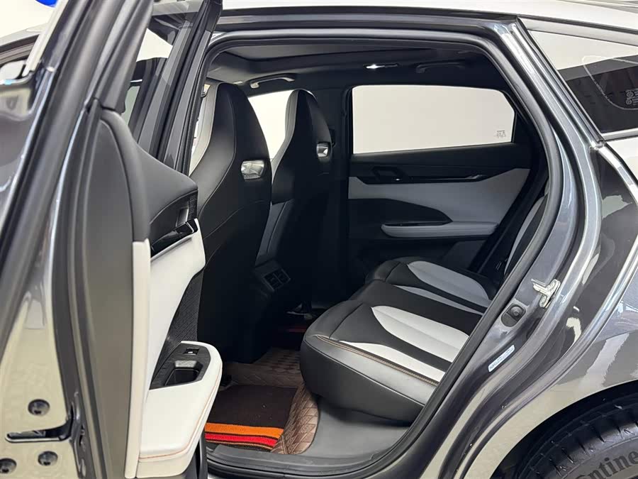 Changan UNI-V iDD 2024 #14 Changan UNI-V iDD 2024 car image #14