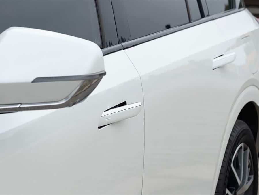 GAC Trumpchi ES9 2023 car image #14