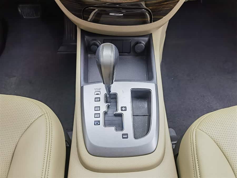 Hyundai Santa Fe Classic 2011 #14 Hyundai Santa Fe Classic 2011 car image #14