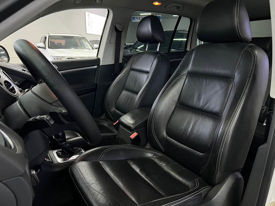 Volkswagen Tiguan 2016 #14 Volkswagen Tiguan 2016 car image #14