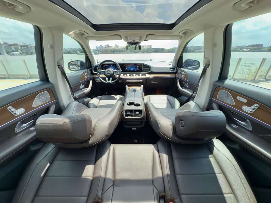 Mercedes-Benz GLE Class New Energy 2022 car image #14