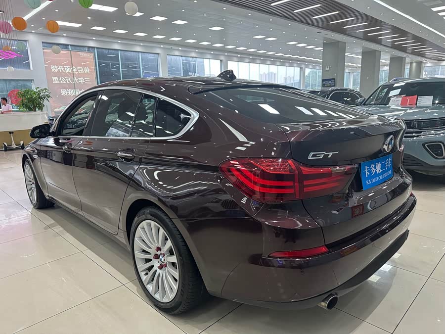 BMW 5 Series GT 2014 imagen de coche #14