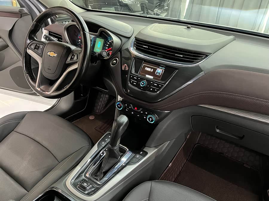 Chevrolet Malibu 2018 #14 Chevrolet Malibu 2018 car image #14