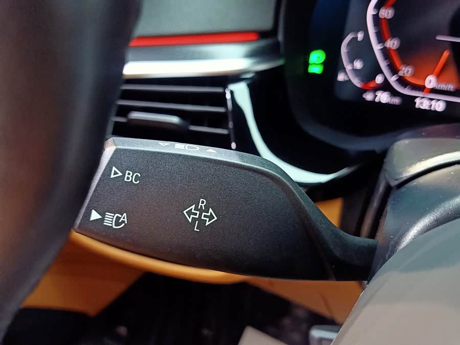 BMW 5 Series (Imported) 2020 #14 BMW 5 Series (Imported) 2020 immagine di auto #14