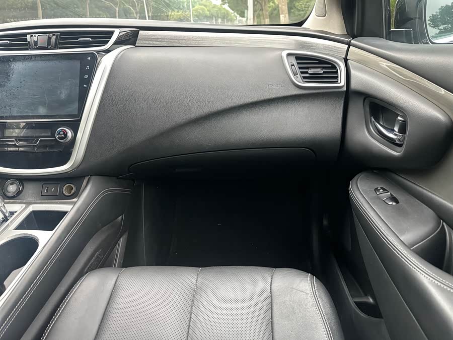 Nissan Murano 2018 immagine di auto #14