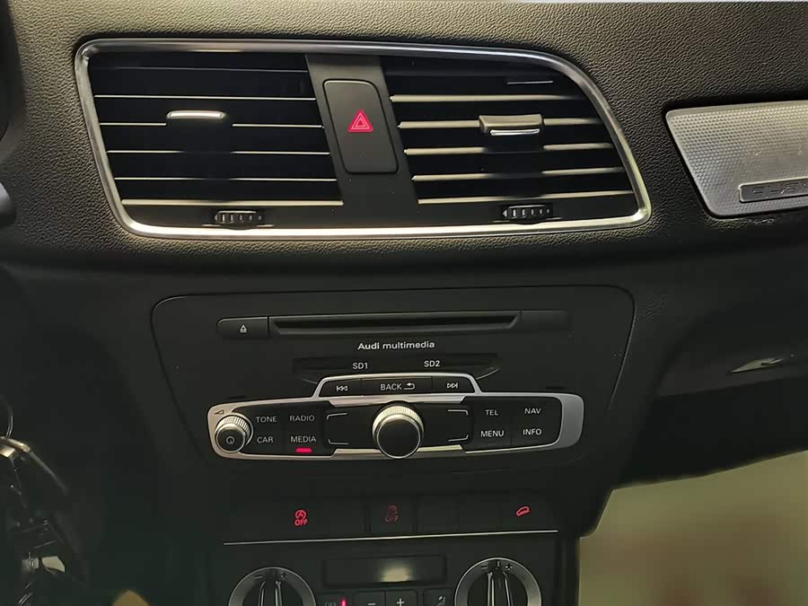 Audi Q3 (Imported) 2013 #14 Audi Q3 (Imported) 2013 immagine di auto #14