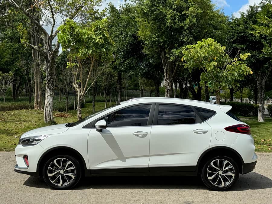 GEELY Monjaro MHEV 2021 #14 GEELY Monjaro MHEV 2021 car image #14