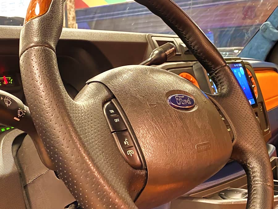 Ford E350 2010 image de voiture #14