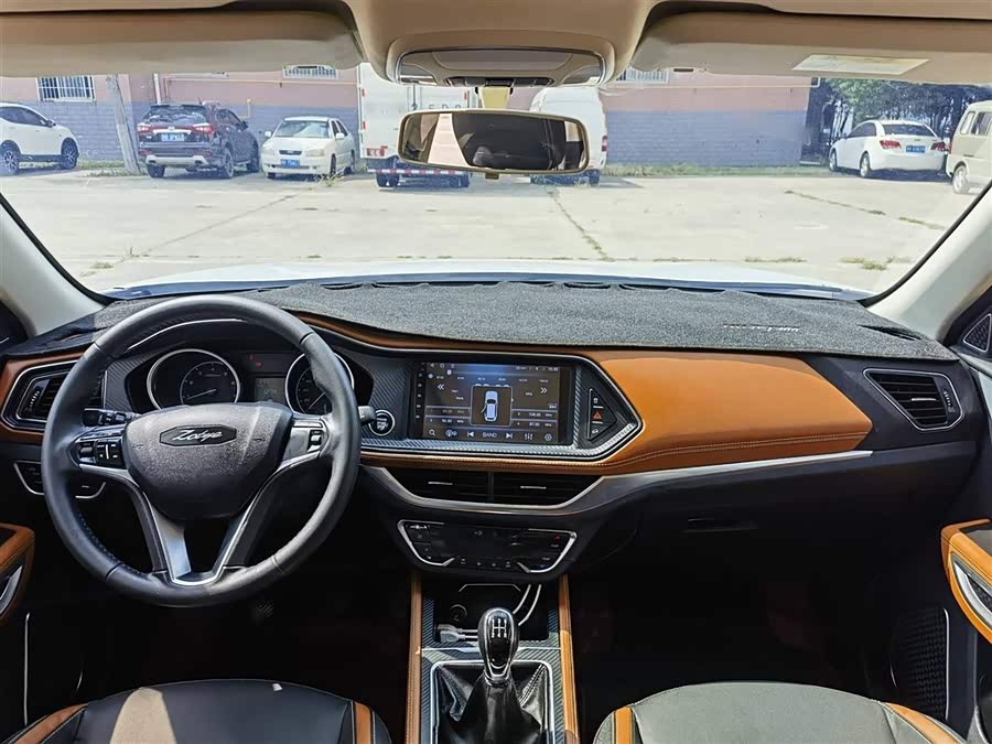 众泰 众泰T300 2018 汽车图片 #14