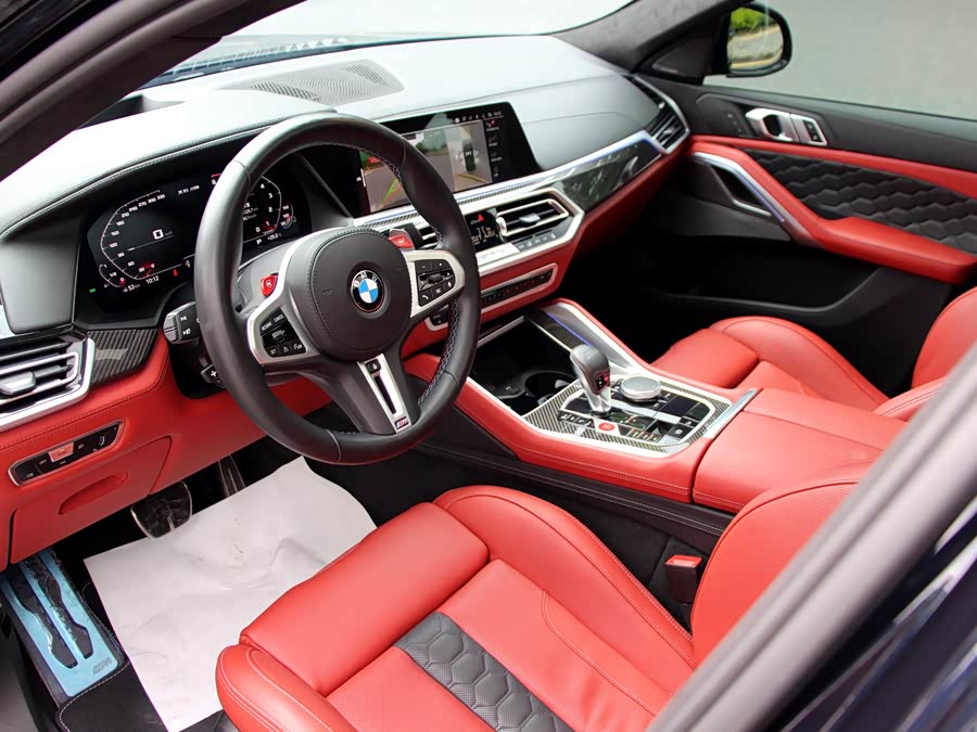 BMW X6 M 2023 car image #14