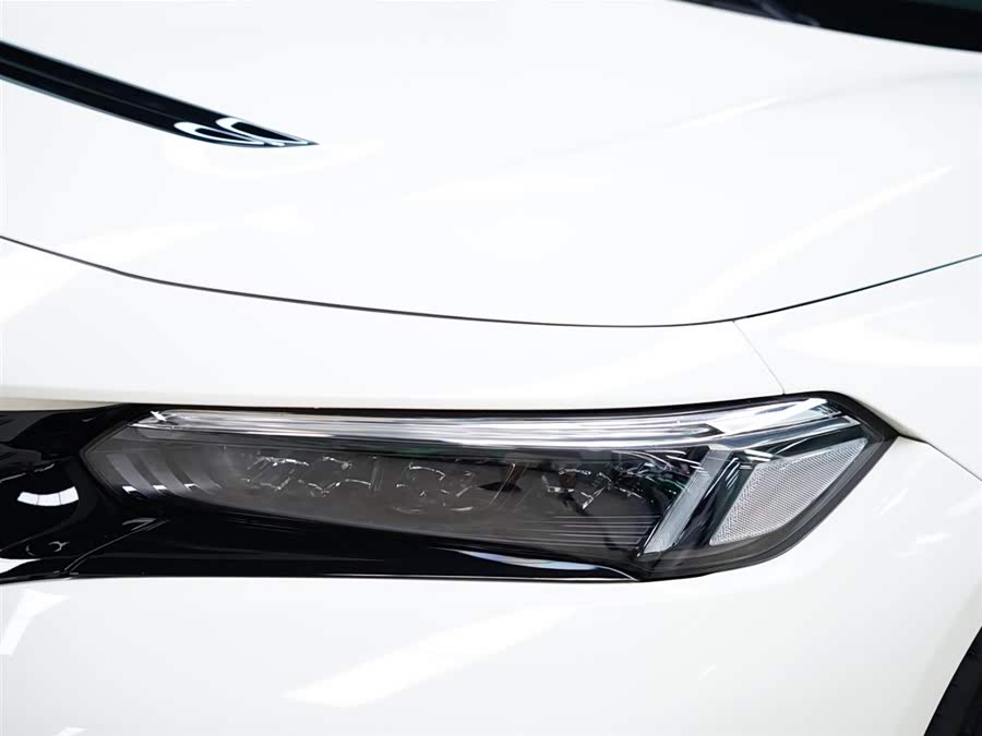 Honda Civic (Imported) 2025 car image #14