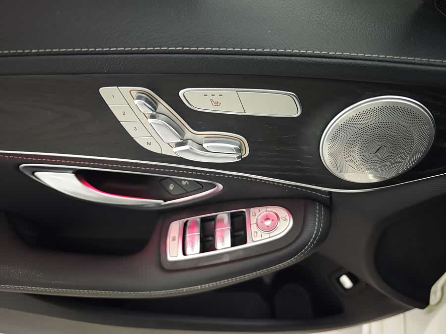 Mercedes-Benz C Class 2020 car image #14