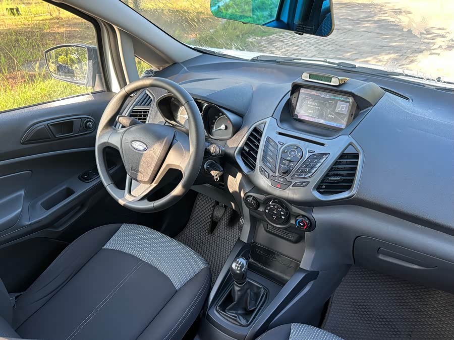 Ford EcoSport 2015 #14 Ford EcoSport 2015 car image #14