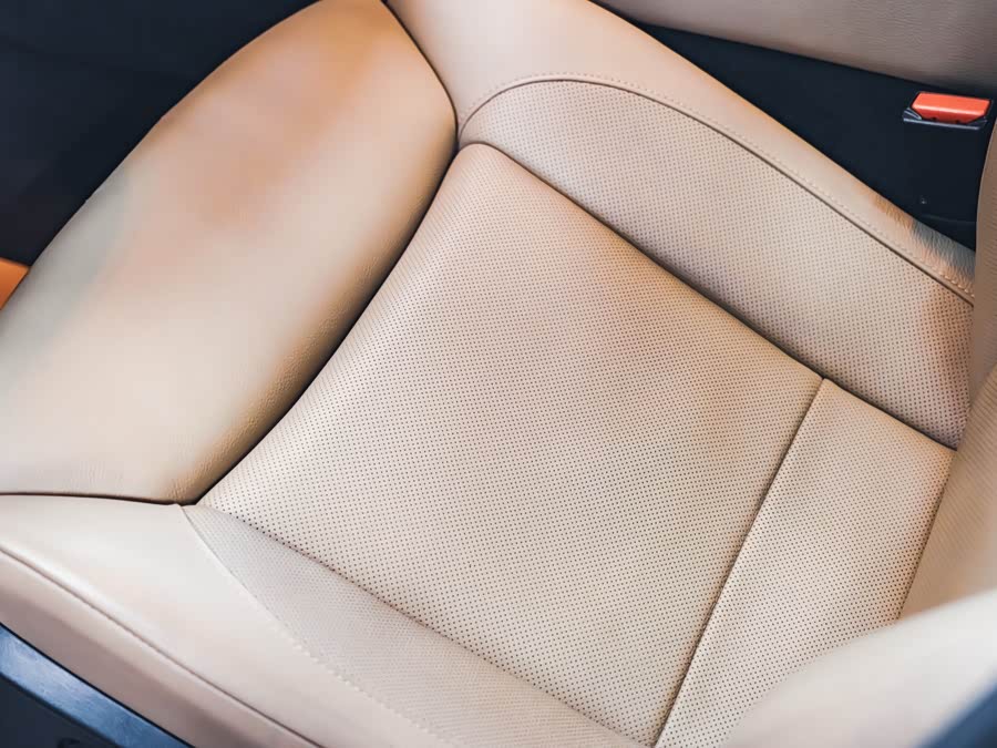 BMW X6 M 2013 car image #14