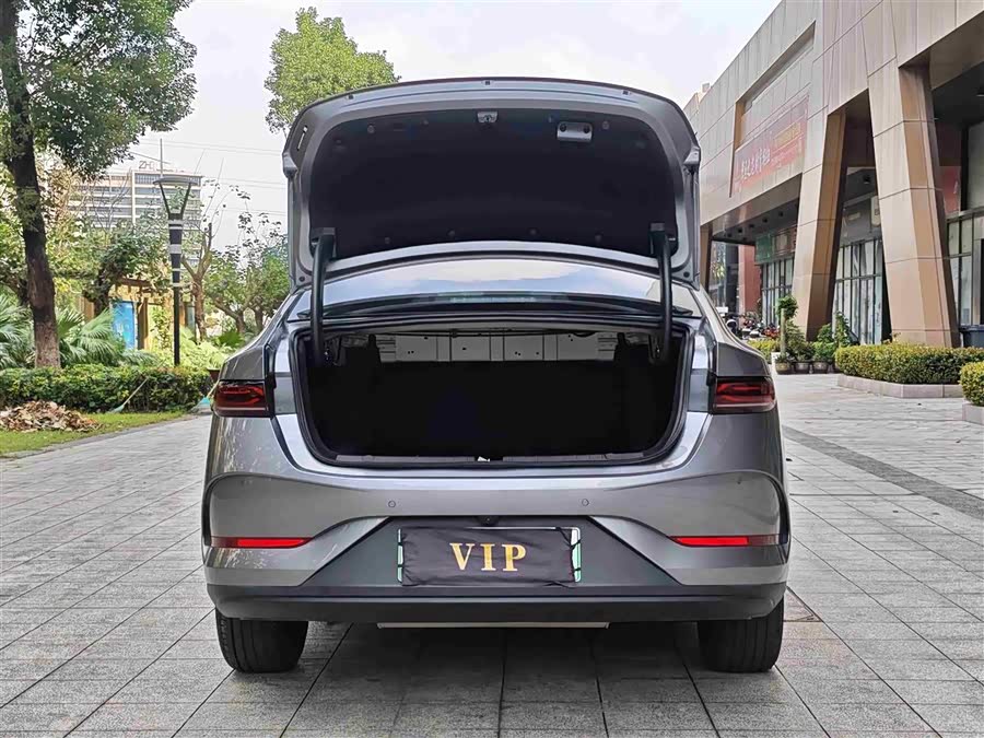 BYD Qin Plus 2025 #14 BYD Qin Plus 2025 car image #14
