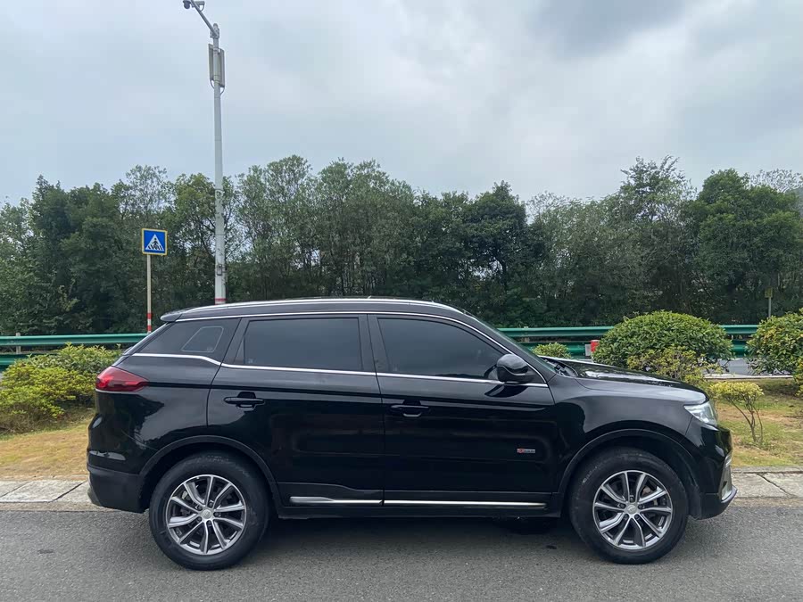 GEELY Boyue 2018 car image #14