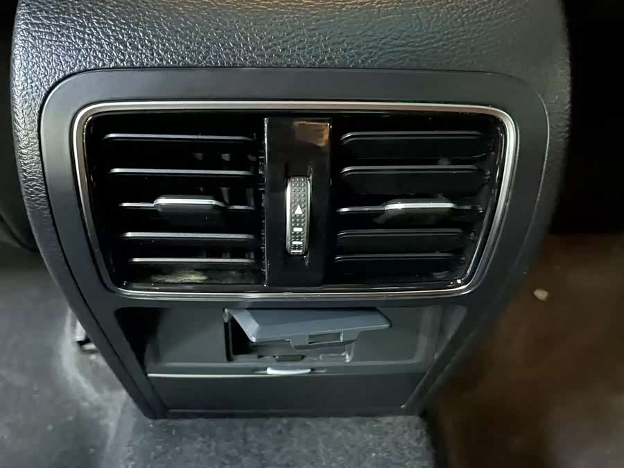 Volkswagen CC (FAW-Volkswagen) 2017 صورة سيارة #14