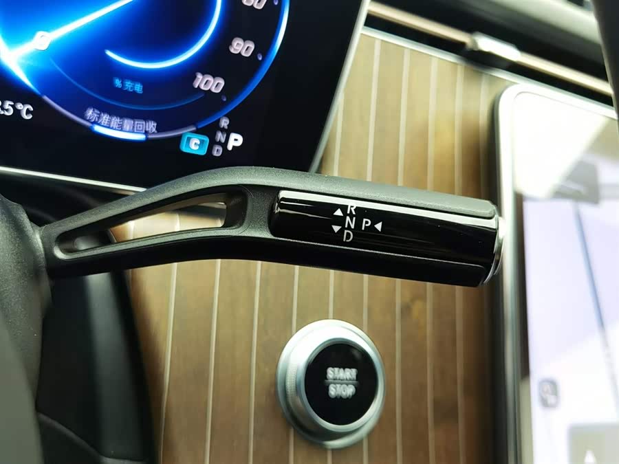 Mercedes-Benz EQE Class 2023 car image #14