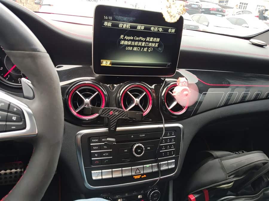 Mercedes-Benz GLA AMG 2018 #14 Mercedes-Benz GLA AMG 2018 car image #14