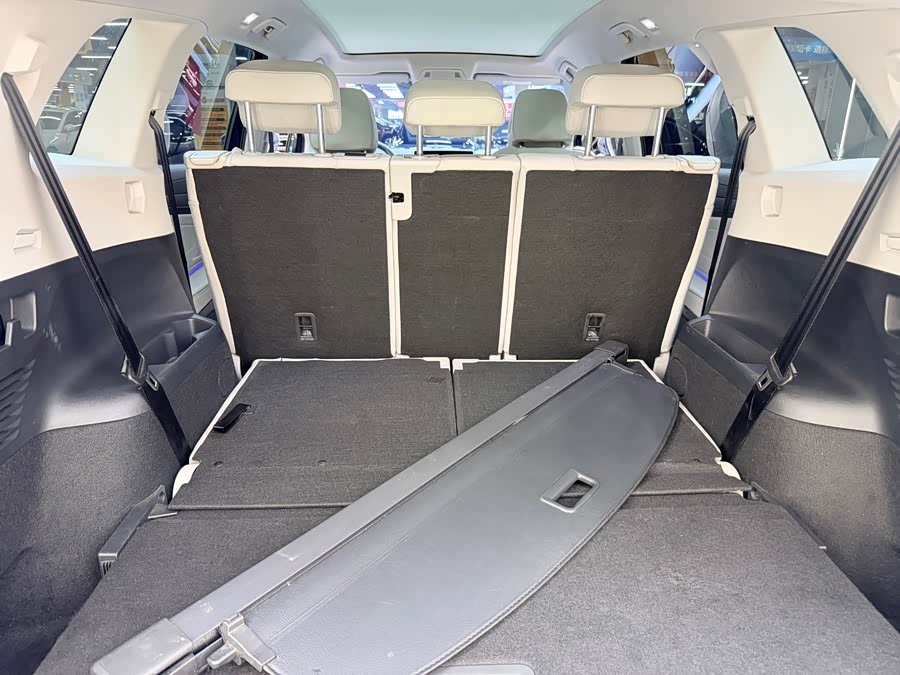 Volkswagen ID.6 X 2022 #14 Volkswagen ID.6 X 2022 immagine di auto #14