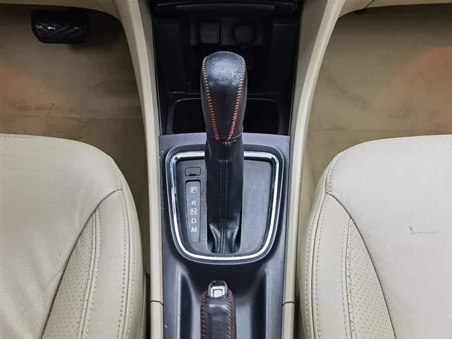 铃木 启悦 2015 汽车图片 #14