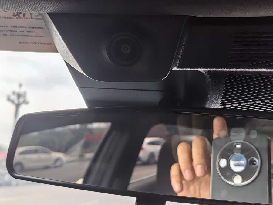 Changan UNI-T 2023 car image #14