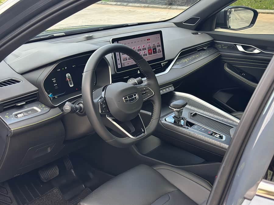 GEELY Preface 2024 #14 GEELY Preface 2024 car image #14