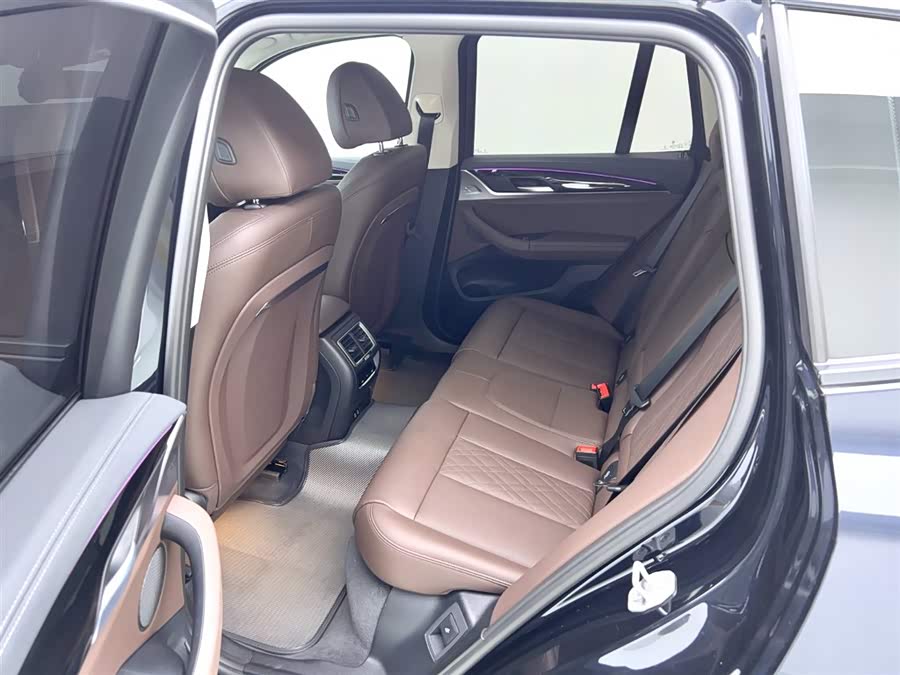 BMW iX3 2024 imagem de carro #14