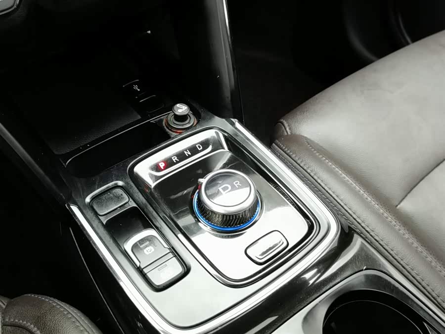 GAC ix4 2019 immagine di auto #14