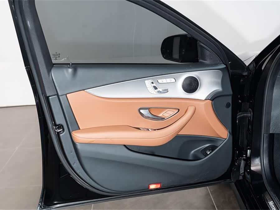 奔驰 奔驰E级 2017 汽车图片 #14