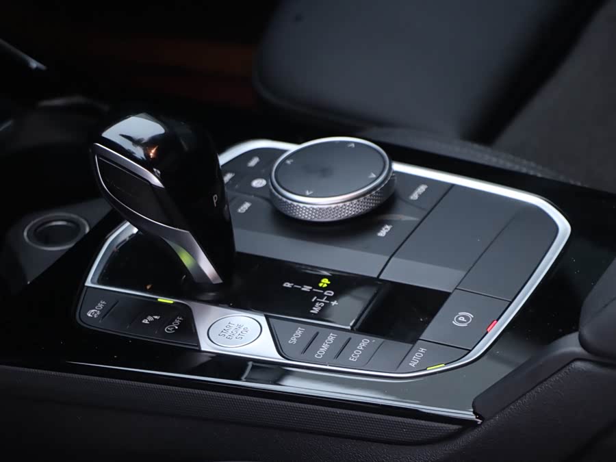 BMW 2 Series (Imported) 2023 #14 BMW 2 Series (Imported) 2023 car image #14