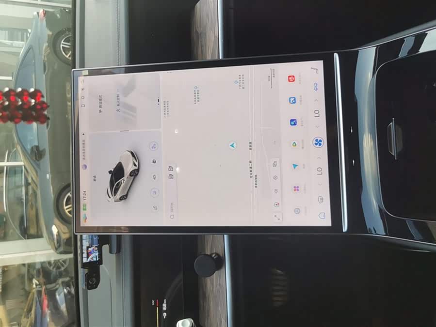 哪吒汽车 哪吒S 2023 汽车图片 #14