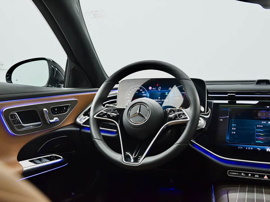 Mercedes-Benz E Class New Energy 2024 car image #14