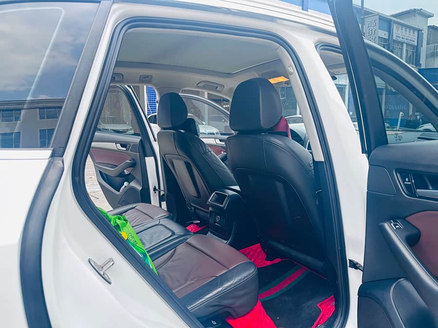 Audi Q5 2017 изображение автомобиля #14