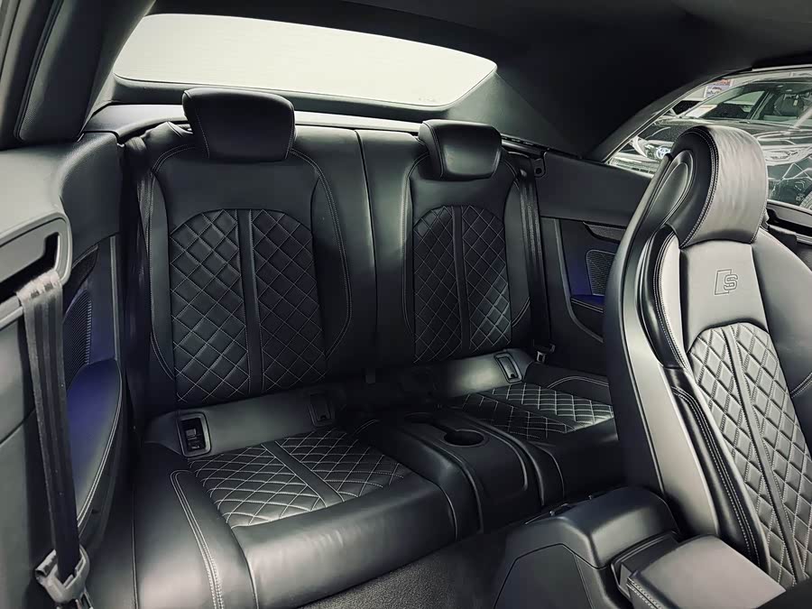 Audi S5 2018 imagem de carro #14