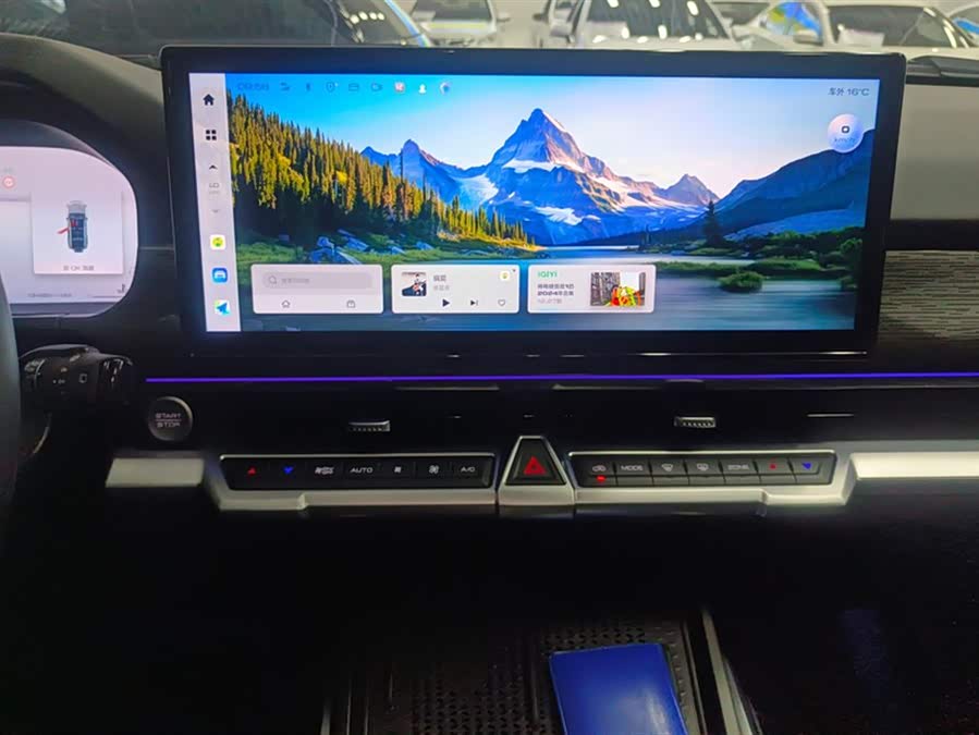 Tank 400 2024 #14 Tank 400 2024 imagen de coche #14